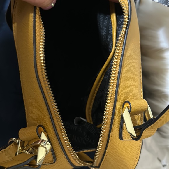 Steve Madden - Picture 3 of 4